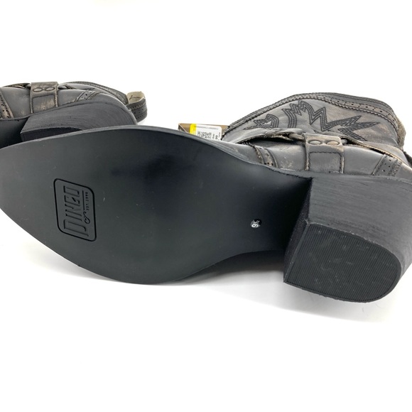 Dingo Gummy Bear Leather Ankle Booties - Picture 8 of 11